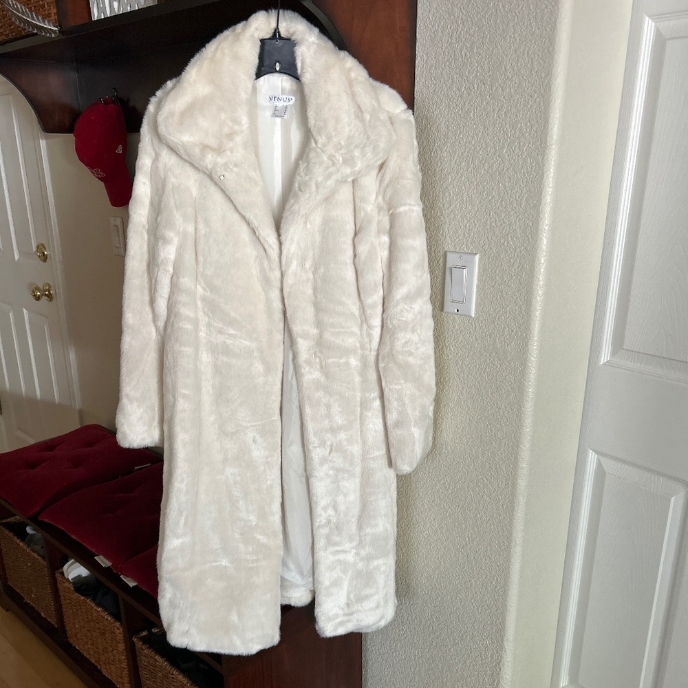 VENUS: midi faux fur coat NWOT